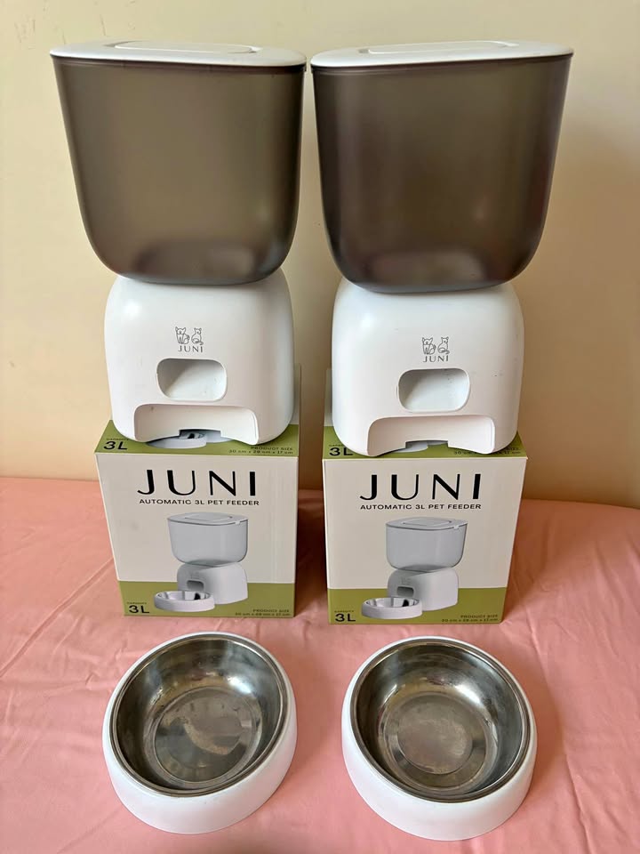 Juni Automatic Pet Feeder 3L product photo