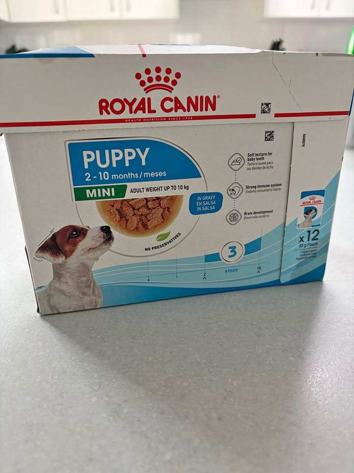 Royal Canin Puppy Wet Food — 12 Pack product photo
